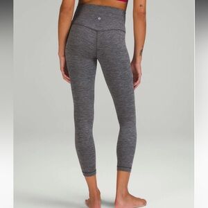 Lululemon Align High-Rise Pant 25"
Heathered Graphite Grey